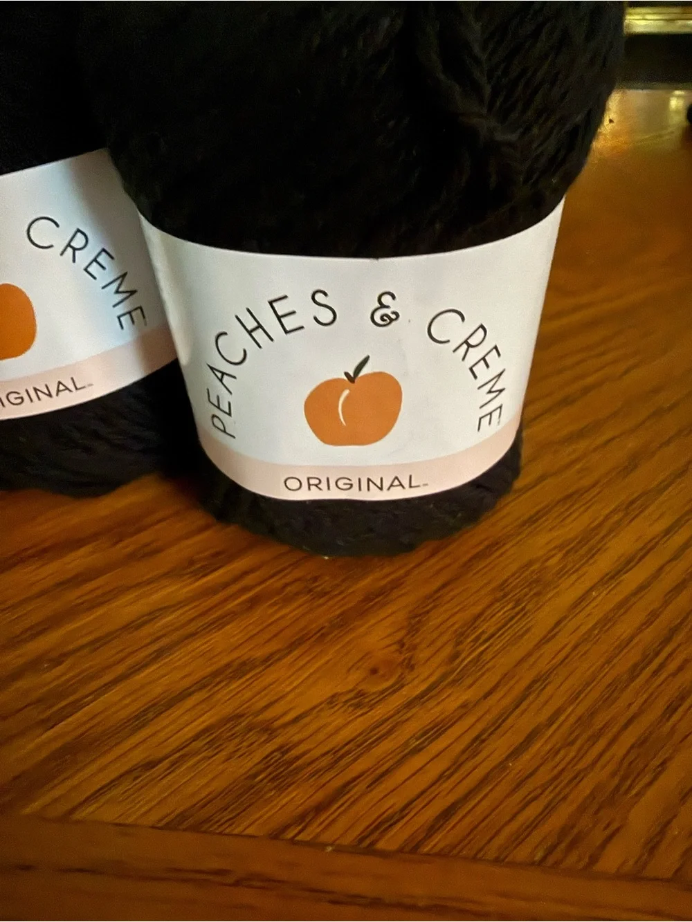 Peaches & Creme Black Cotton Yarn – 6-Pack 2.5oz skeins